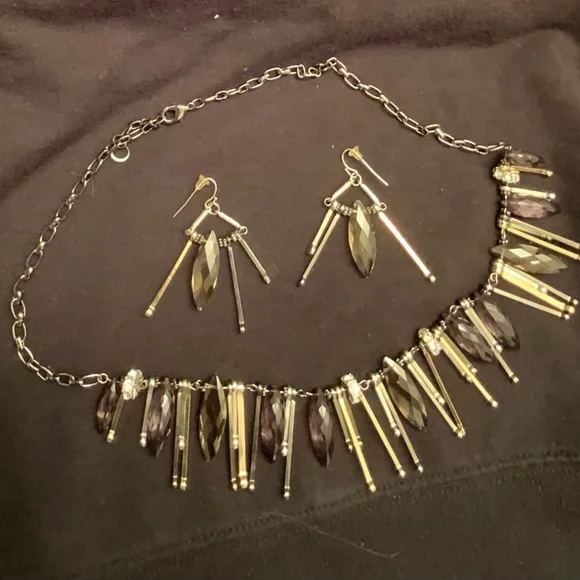 Necklace Set - Picture 3 of 3